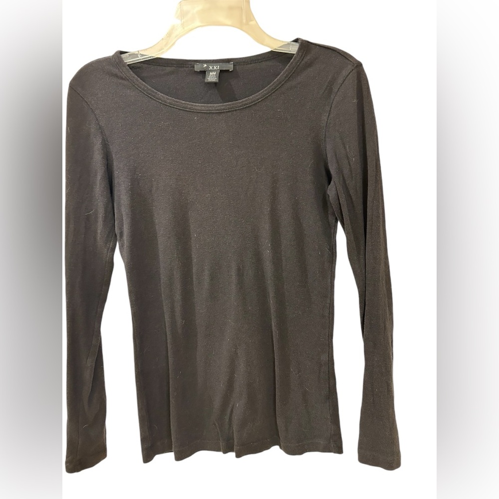 FREE with purchase: XXI, Long Sleeve Tee, Round Neck, Black, Sz Medium